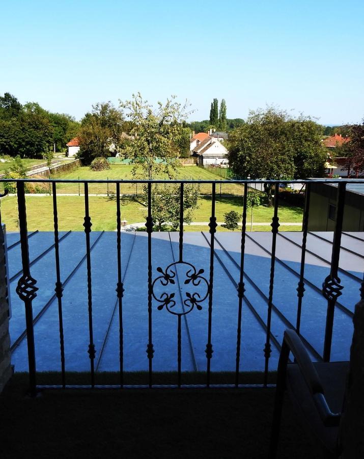 Kukorica Csarda Apartman 2 Balatonujlak 외부 사진