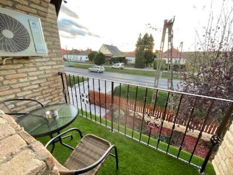 Kukorica Csarda Apartman 2 Balatonujlak 외부 사진